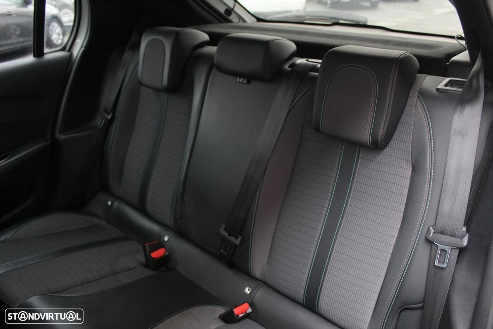 Peugeot e-208 50 kWh Allure - 25