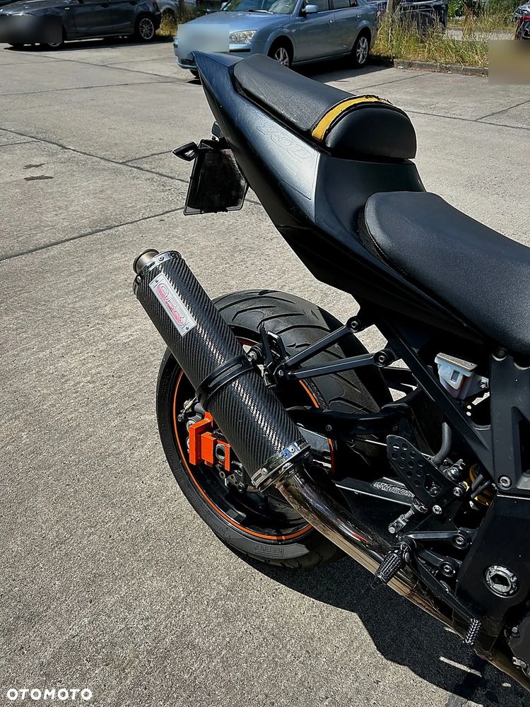Suzuki GSX-R - 7
