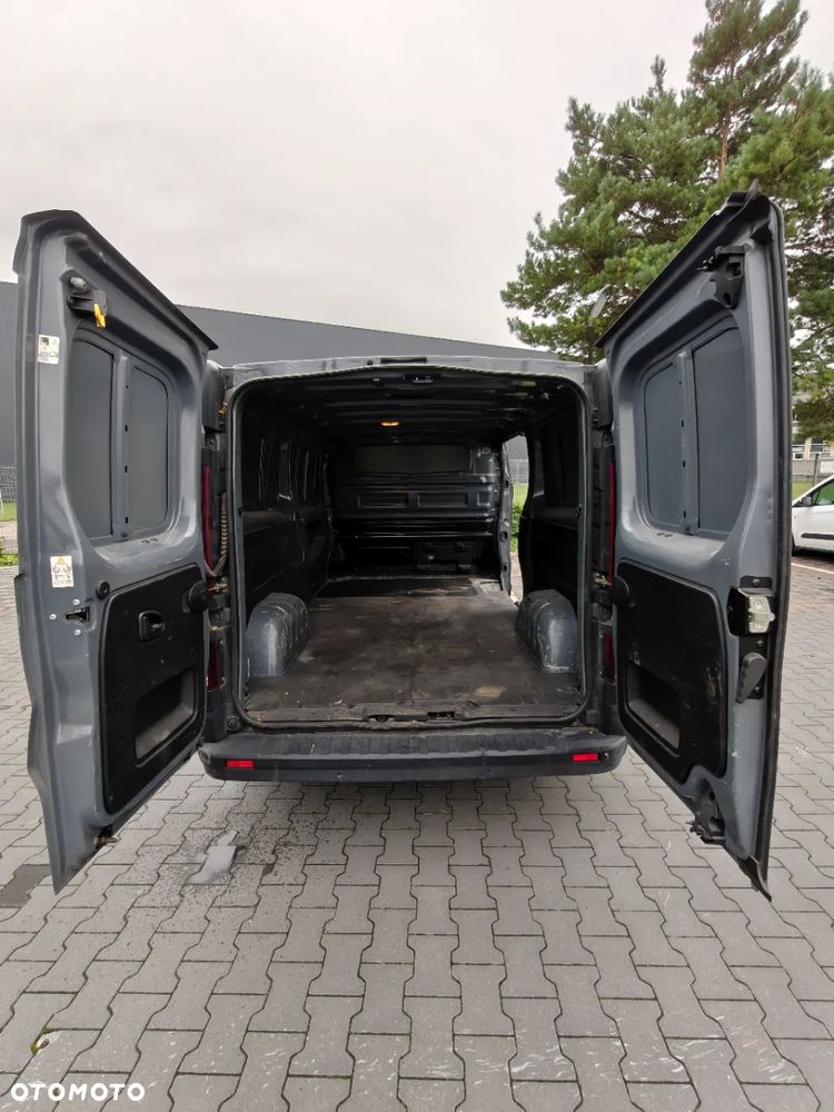 Renault Trafic - 10
