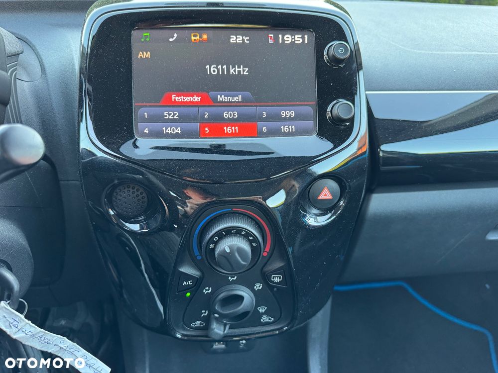 Toyota Aygo x-play Edition-S - 18