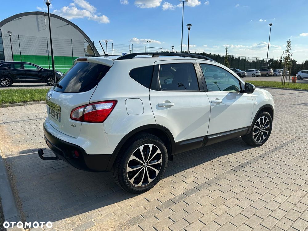 Nissan Qashqai 1.6 dCi 4 x 4 DPF Start/Stop tekna - 5