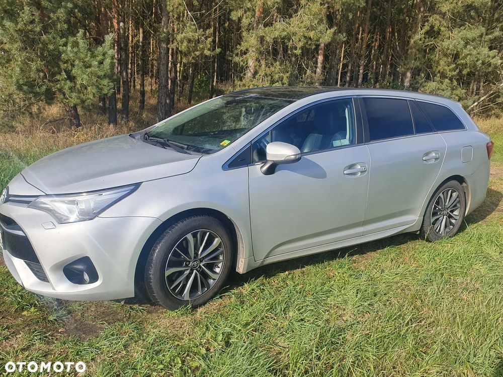 Toyota Avensis 2.0 D-4D Prestige - 9