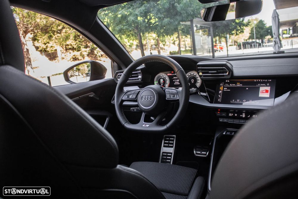 Audi A3 Sportback 40 TFSIe S tronic S line - 32