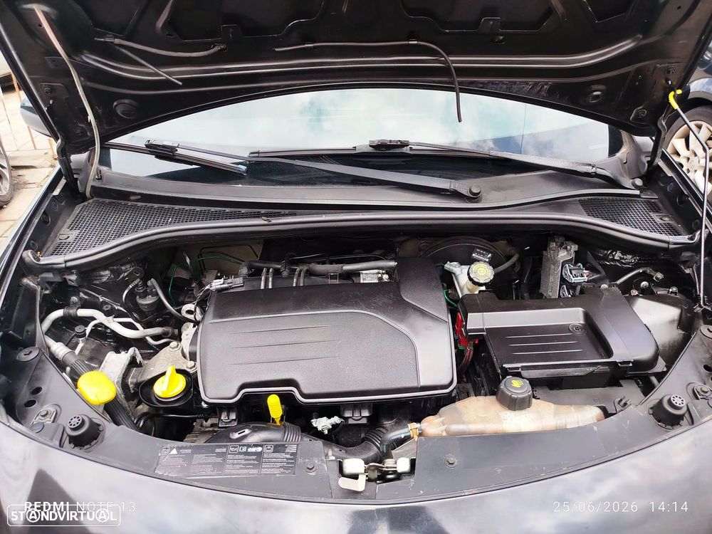 Renault Clio 1.2 16V Rip Curl II - 11