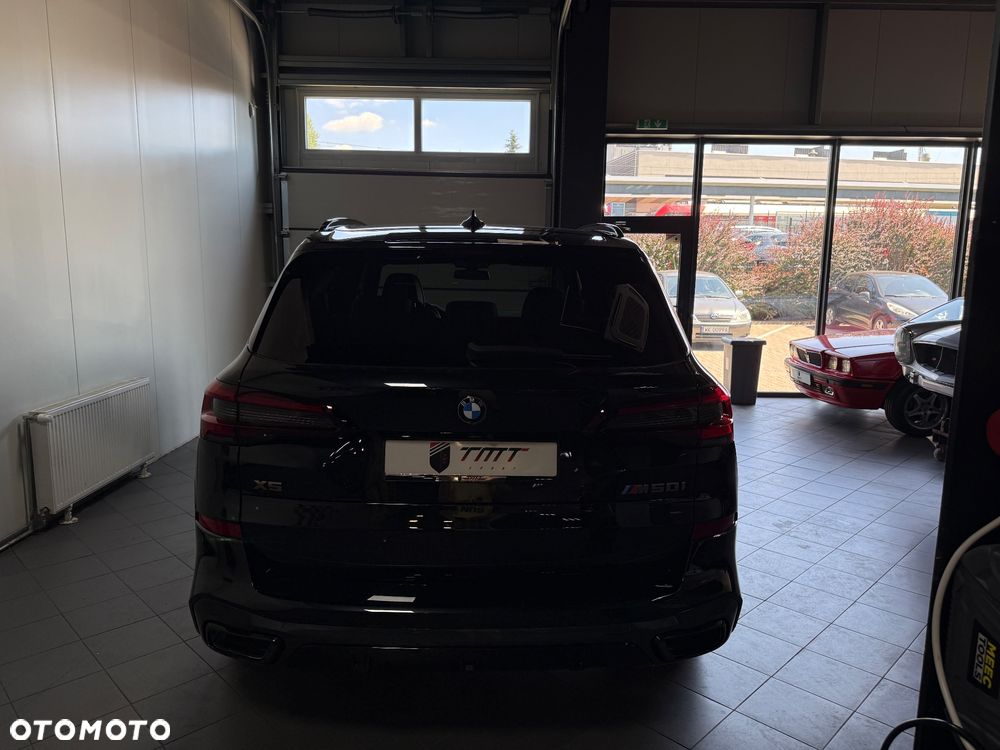 BMW X5 M M50i - 7