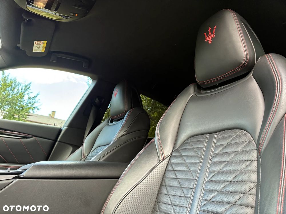 Maserati Levante S Q4 GranSport - 21