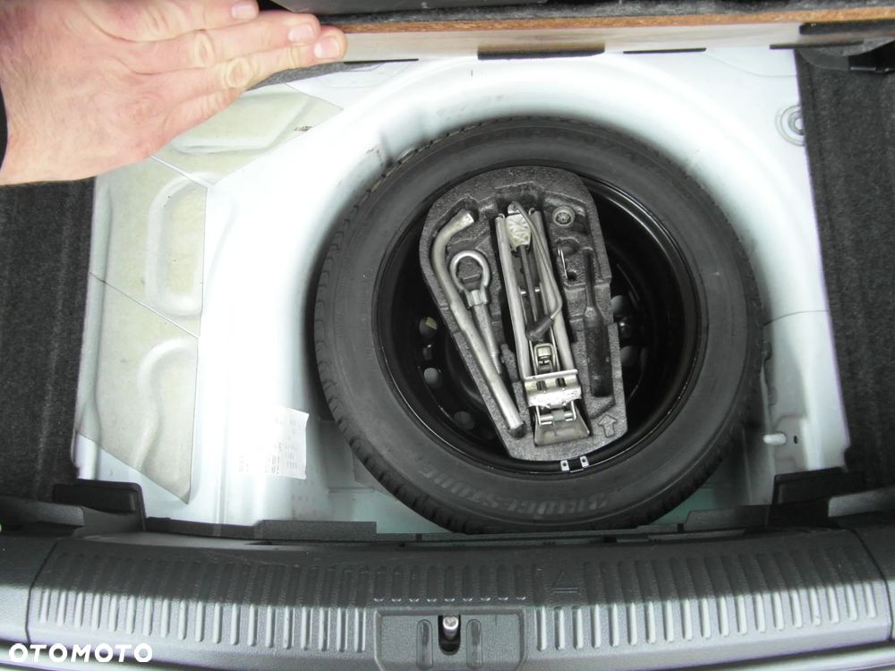 Volkswagen Polo 1.2 Team - 9