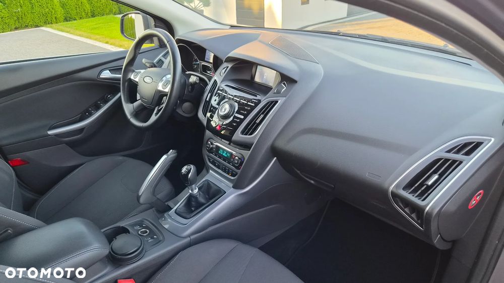 Ford Focus 1.6 EcoBoost Start-Stopp-System Titanium - 10