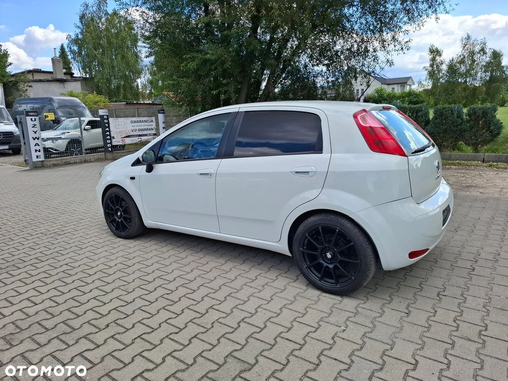 Fiat Punto 1.4 Easy S&S - 21