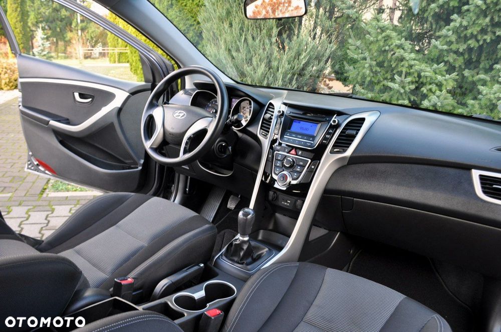 Hyundai i30 1.4 Comfort - 24