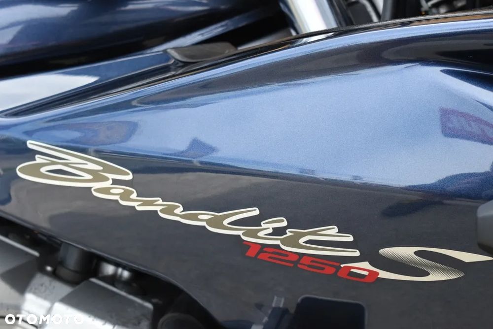 Suzuki Bandit - 37