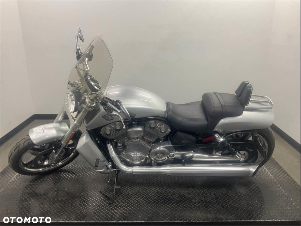 Harley-Davidson V-Rod Muscle - 3