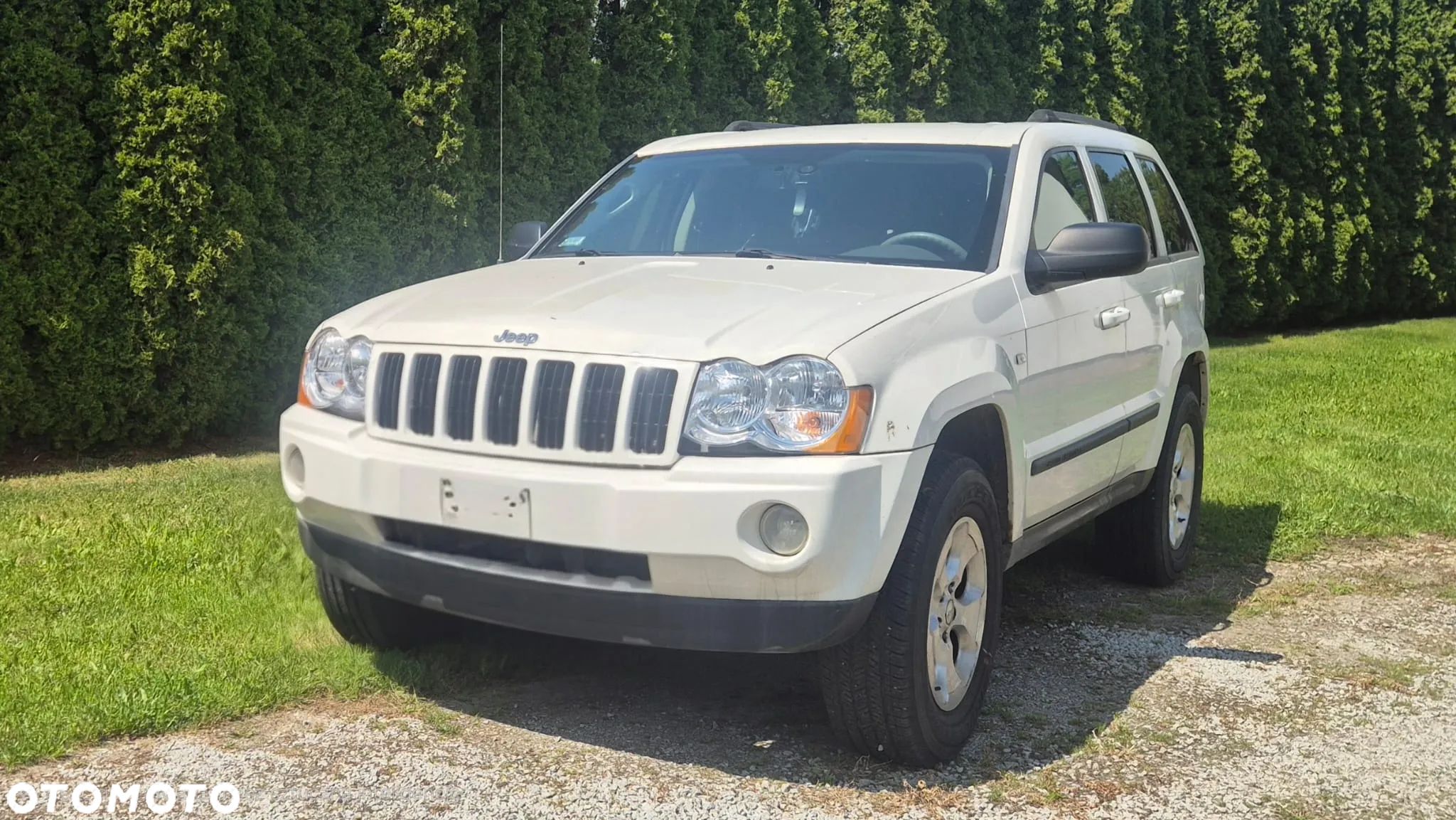 Jeep Grand Cherokee 3.7 4x4 Laredo - 1