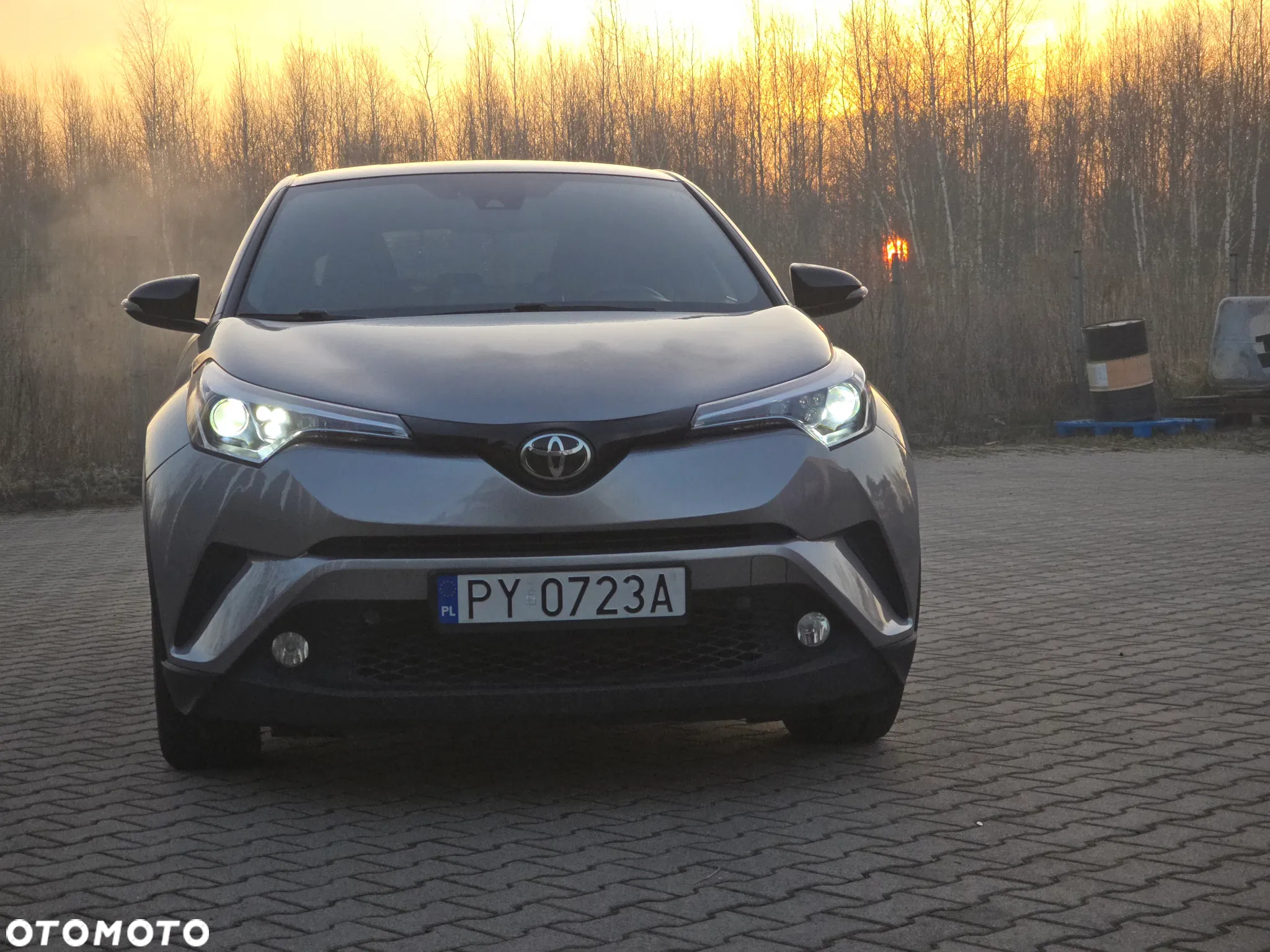 Toyota C-HR 1.2 T Dynamic CVT 4x4 - 2
