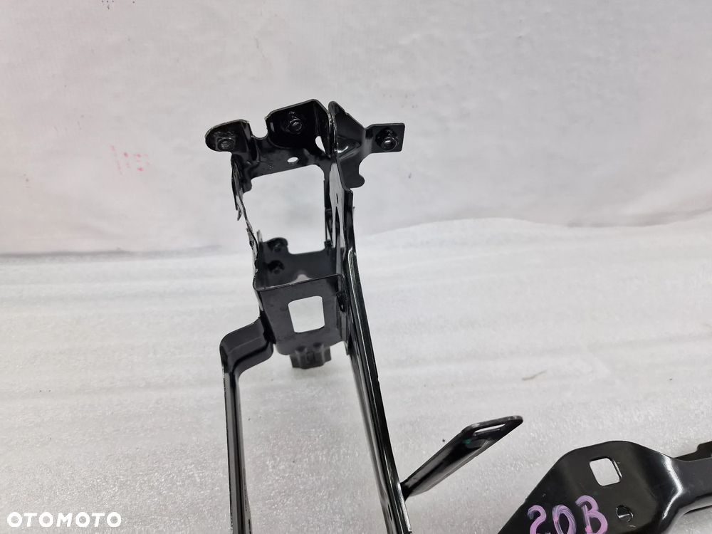 BMW G01 / G02 X3 / X4 17- LEWY OKULAR / UCHWYT / WSPORNIK LAMPY , NR 7400113 , NR AUKCJI SZ20 - 11