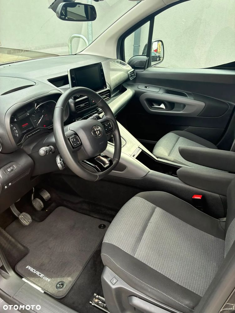 Toyota Proace City Verso Long 1.5 D-4D Family - 20
