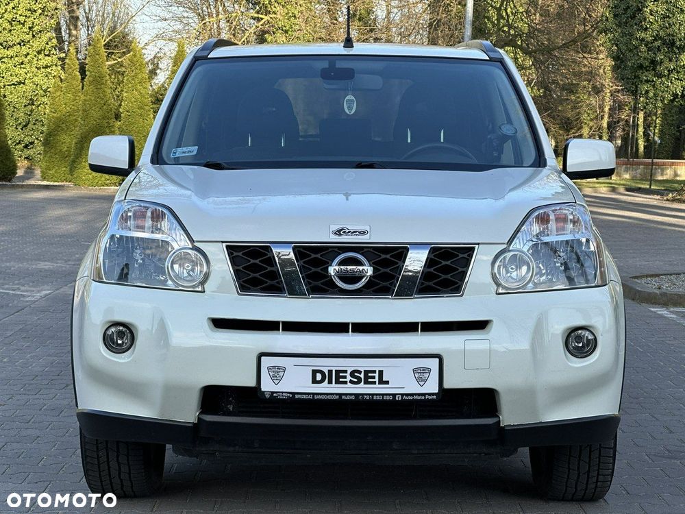 Nissan X-Trail - 40