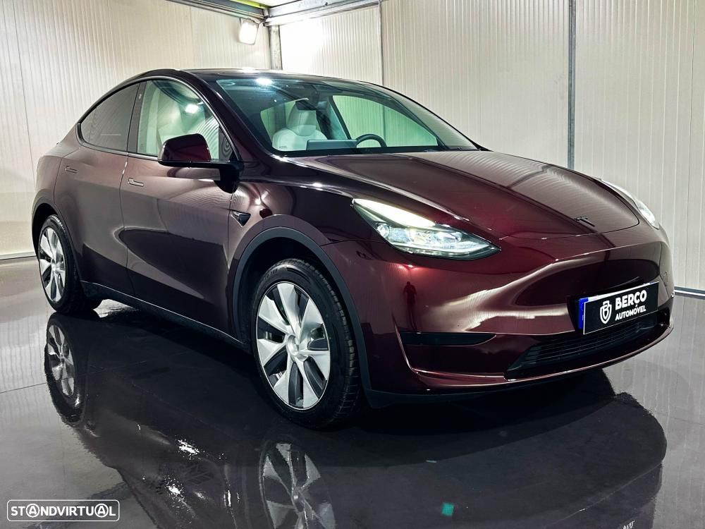 Tesla Model Y Standard - 4
