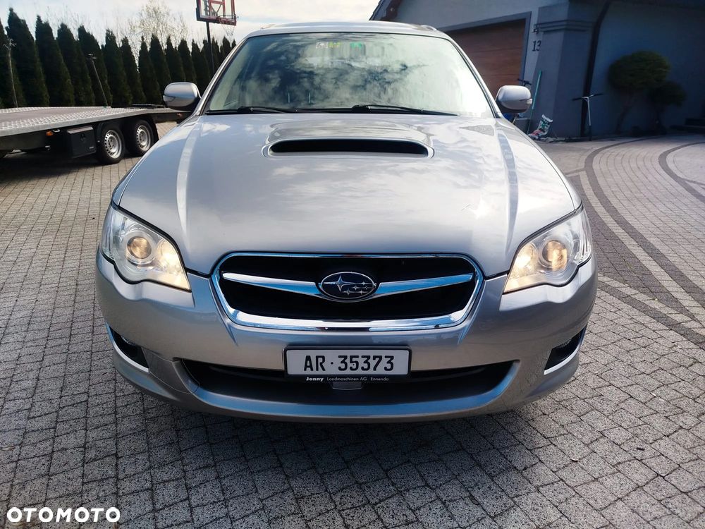 Subaru Legacy 2.0D Trend - 19