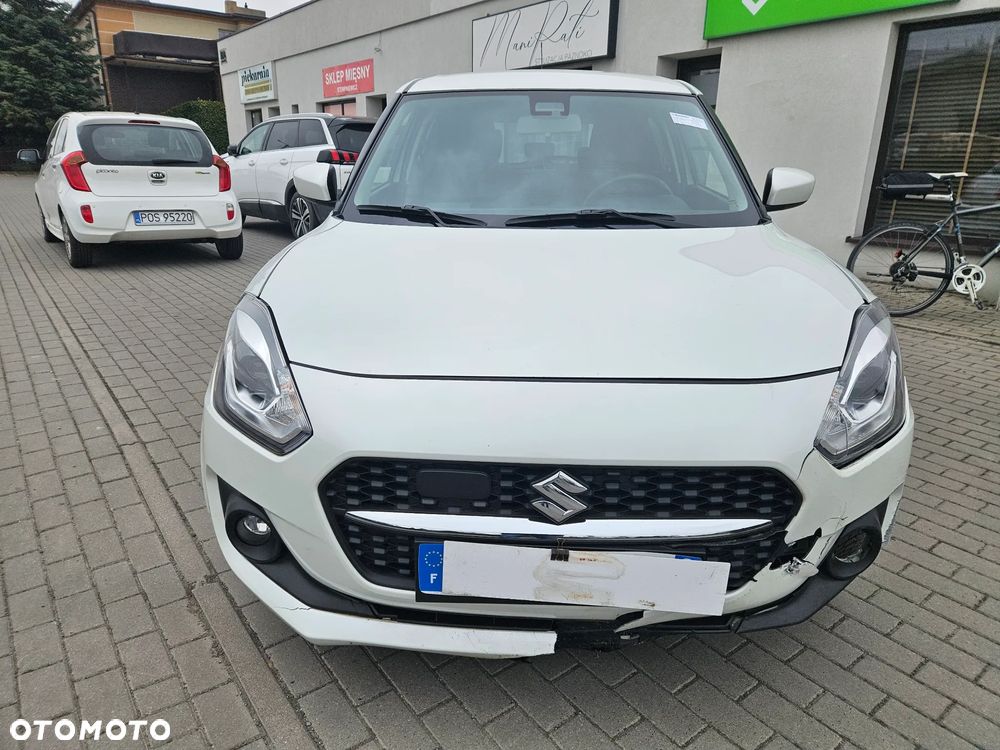 Suzuki Swift - 3