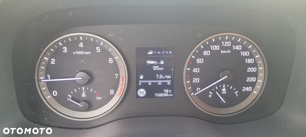 Hyundai Tucson 1.6 GDI BlueDrive Comfort 2WD - 19