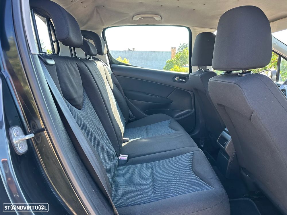 Peugeot 308 1.6 HDi Active - 32
