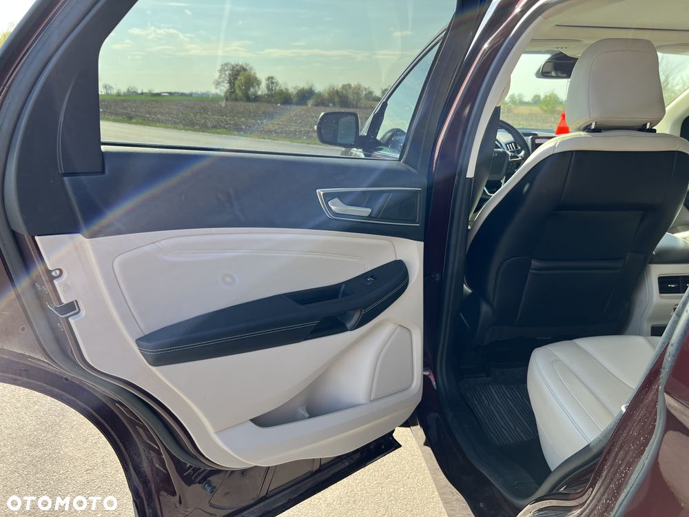 Ford Edge - 9