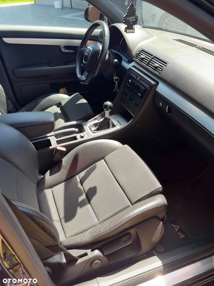 Audi A4 Avant 2.0 TDI DPF - 15