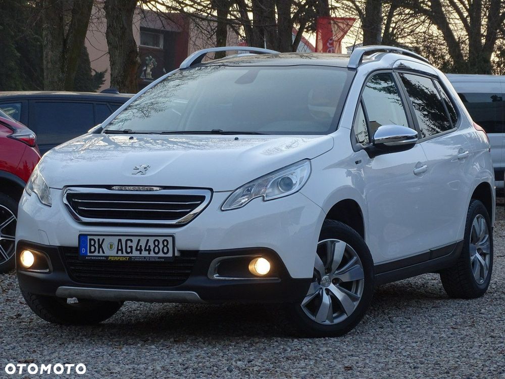 Peugeot 2008 1.2 Pure Tech Style - 3