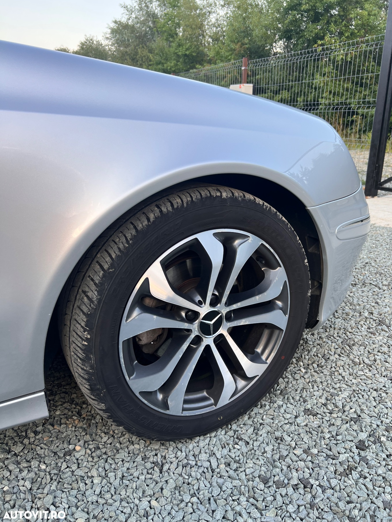 Mercedes-Benz E 320 CDI Avantgarde DPF Sport Edition - 11