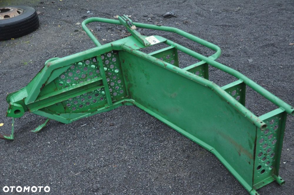 SCHODKI JOHN DEERE 1550 WTS - 2