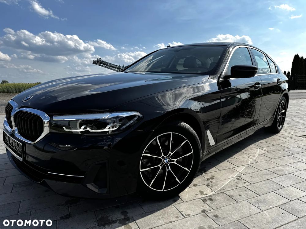 BMW Seria 5 520d Sport Line sport - 8