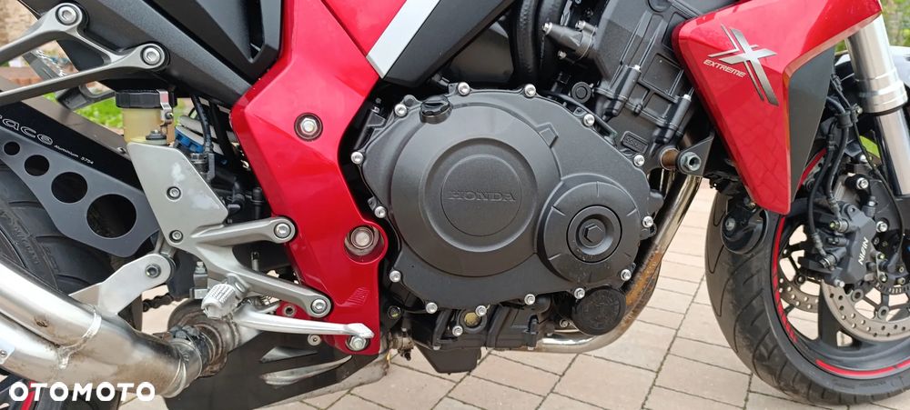 Honda CB - 25
