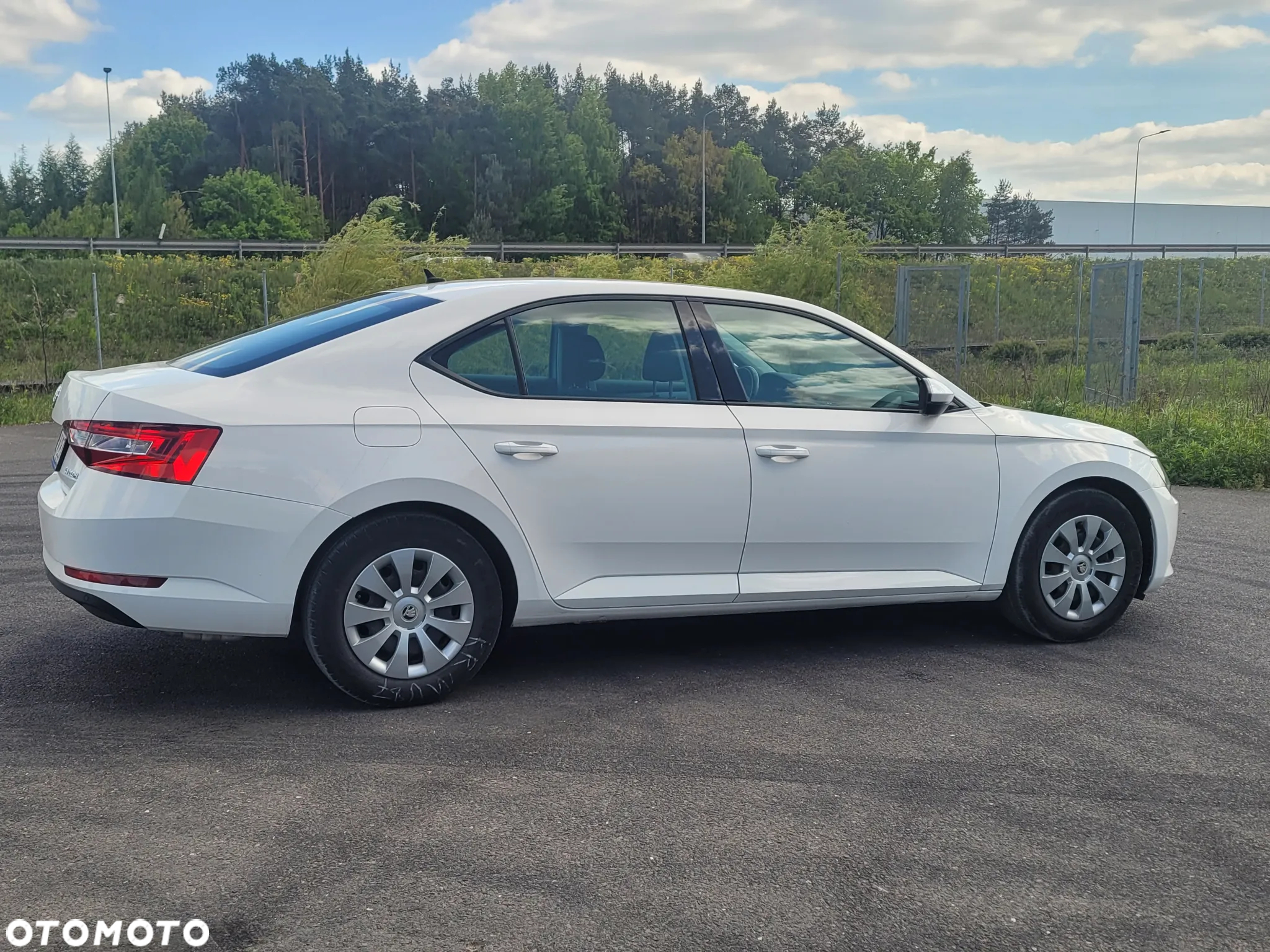 Skoda Superb 1.5 TSI ACT Active - 7