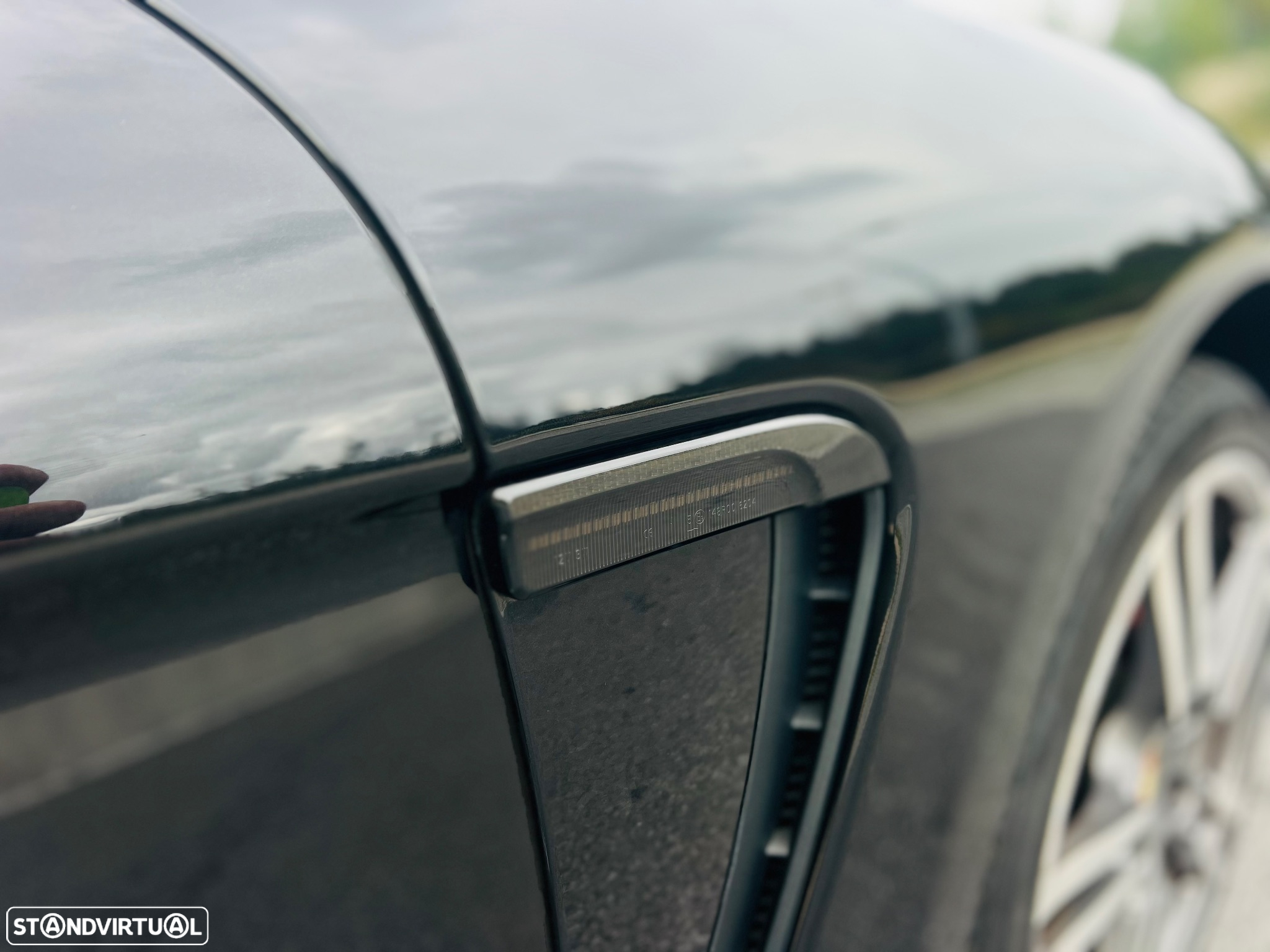 Porsche Panamera Diesel Platinum Edition - 12