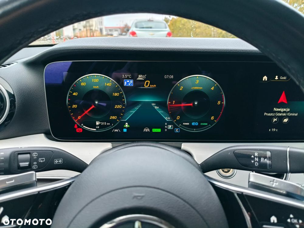Mercedes-Benz Klasa E 220 d 4Matic 9G-TRONIC Avantgarde - 8