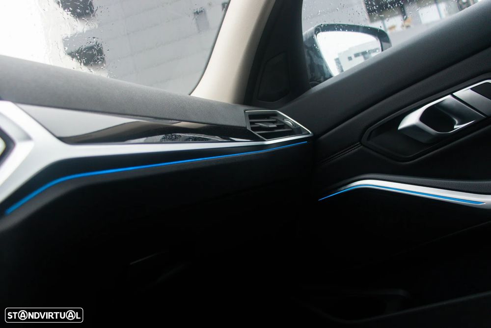 BMW 330 e Line Sport Auto - 14