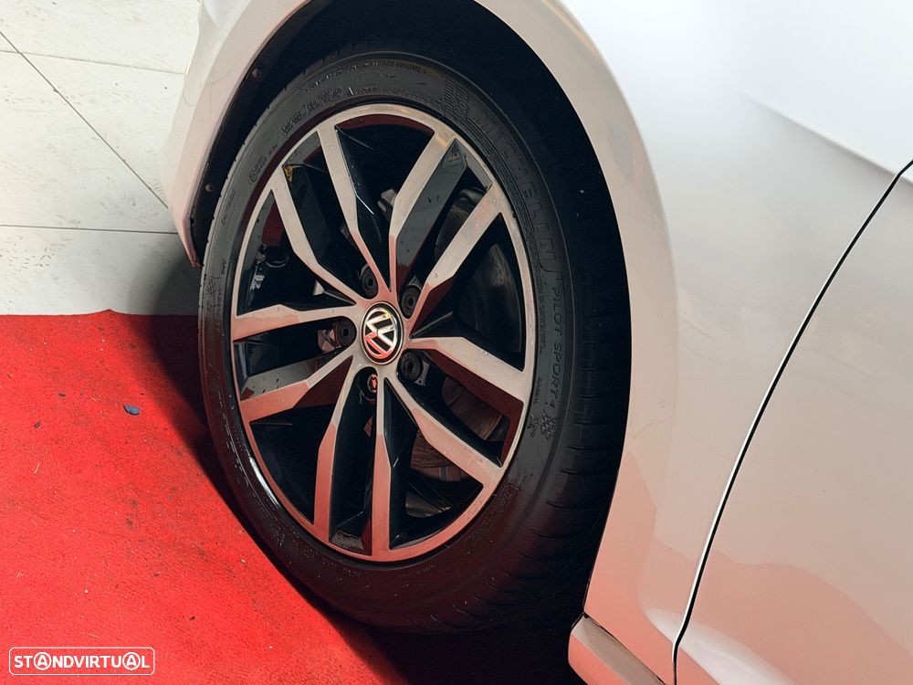 VW Golf 1.6 TDi BlueMotion Trendline - 17