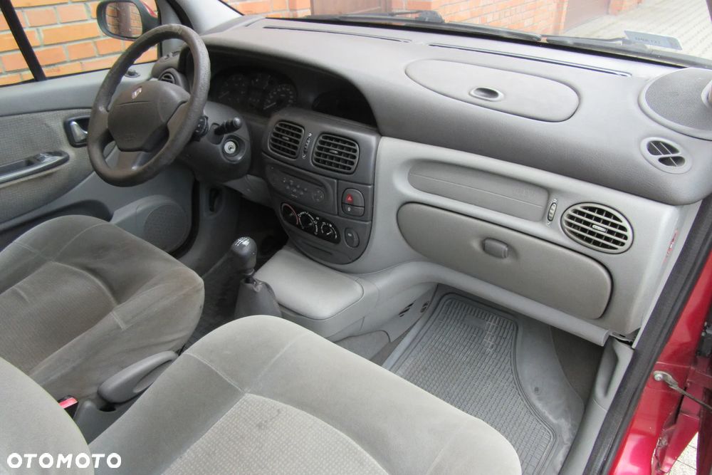 Renault Scenic - 5