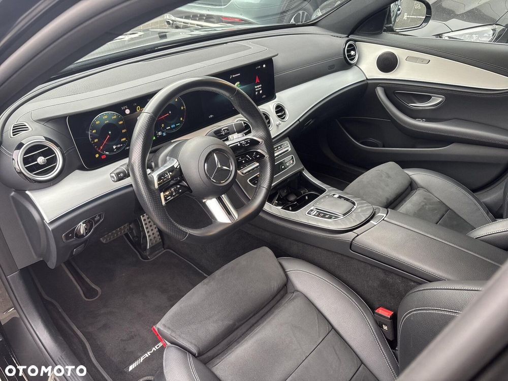 Mercedes-Benz Klasa E 220 d 4-Matic AMG - 14