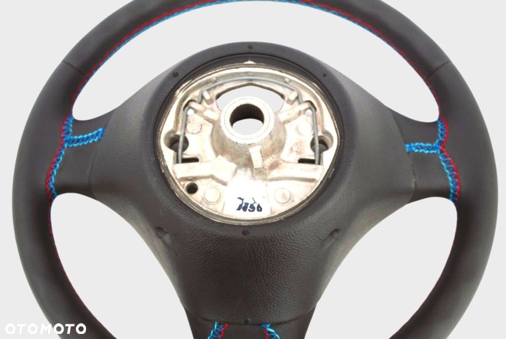 KIEROWNICA BMW E90 E91 E92 E93 OBSZYTA NOWA SKÓRA - 12