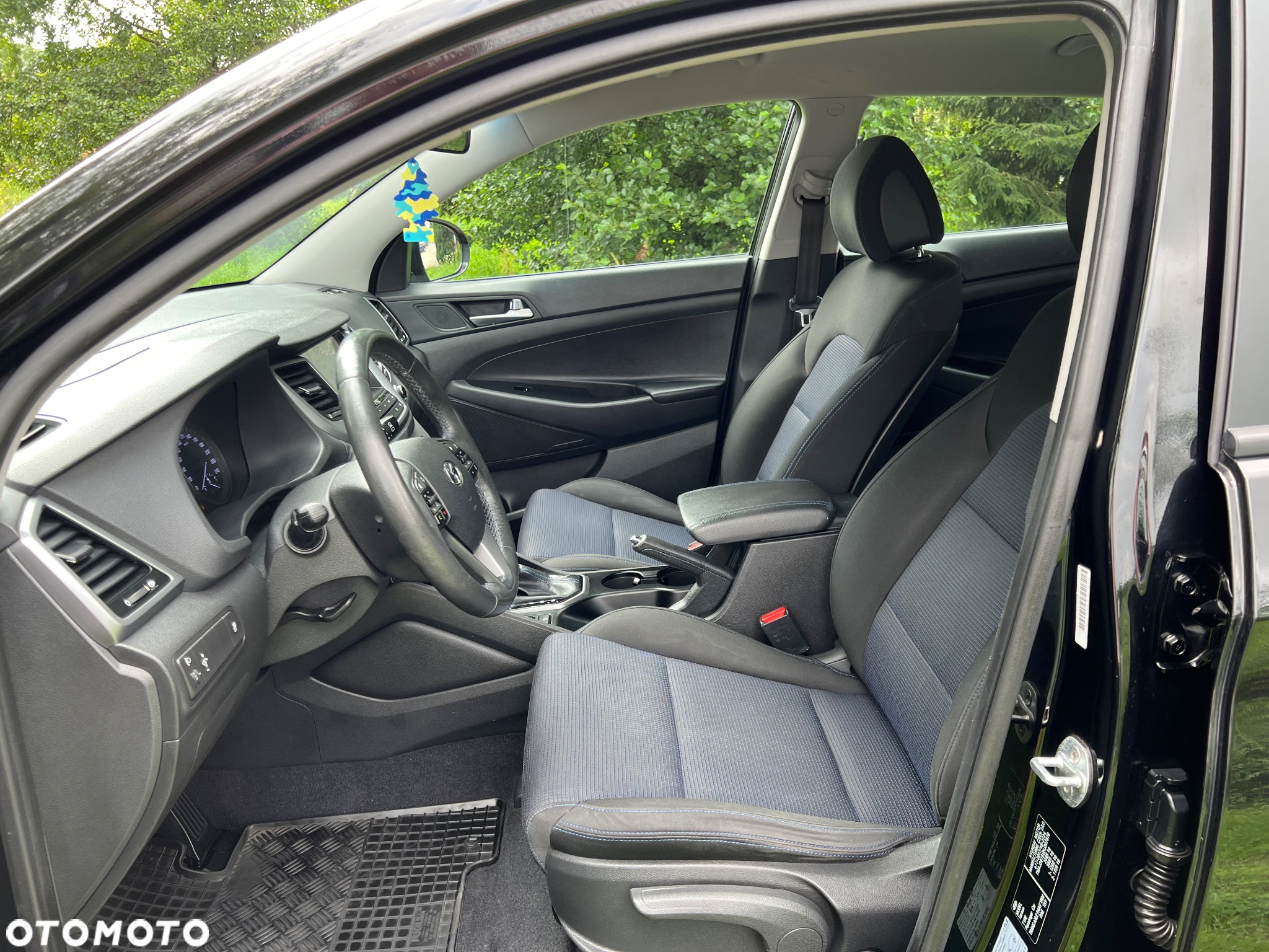 Hyundai Tucson blue 1.7 CRDi 2WD DCT Style - 13