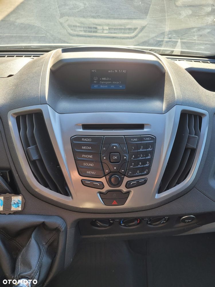 Ford Transit - 17