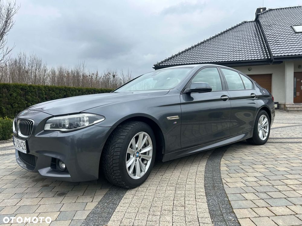 BMW Seria 5 530d xDrive Sport-Aut - 2