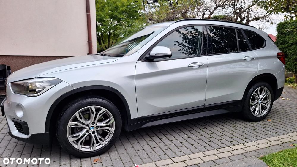 BMW X1 xDrive18d Business Edition - 1