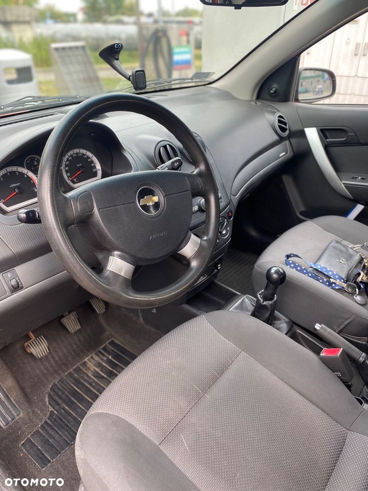 Chevrolet Aveo 1.2 16V Base - 7