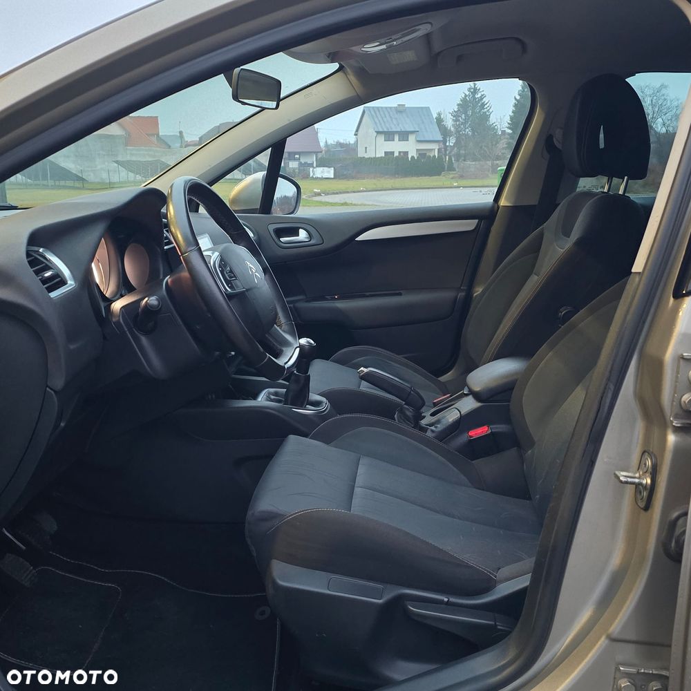 Citroën C4 VTi 120 Exclusive - 20