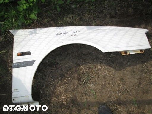 BŁOTNIK VOLVO 440 / 460 87-92 PRAWY - 1