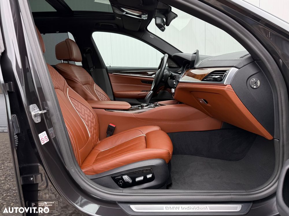 BMW Seria 5 520d Touring Aut. Luxury Line - 13