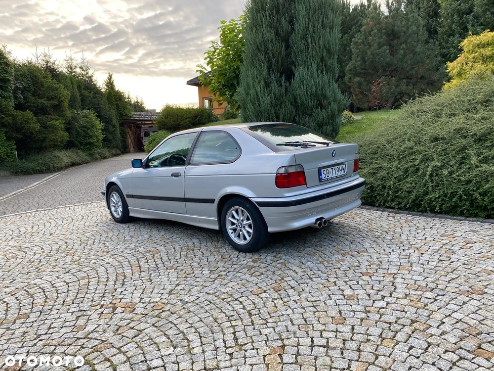 BMW Seria 3 318ti - 8